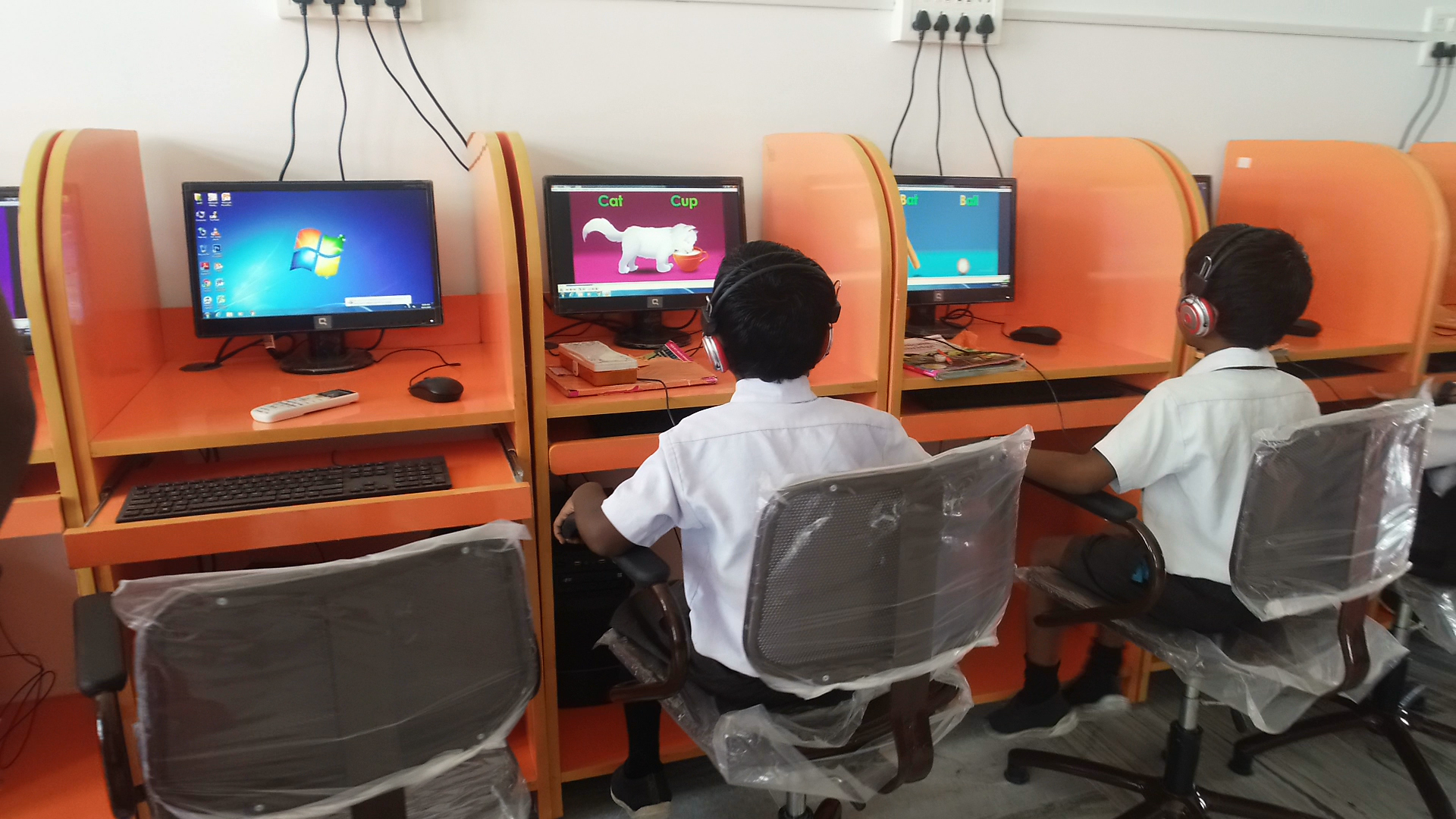 Computer Lab Image 2
